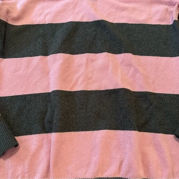 H&M Pink & Gray Striped Scoop-neck Y2K Sweater - Picture 2 of 6